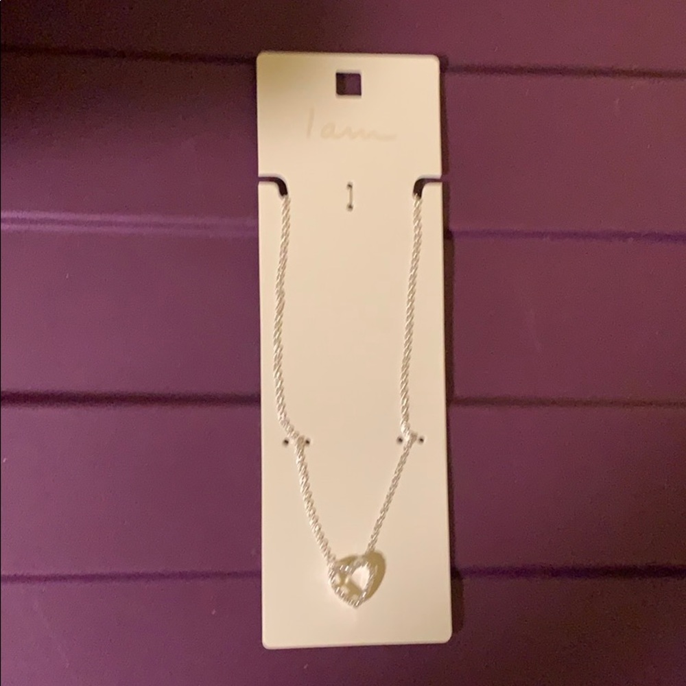 nwt! “i am” heart necklace